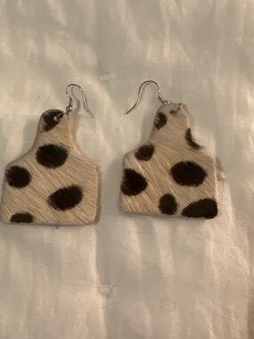 Cheetah Print Faux Fur Drop Earrings - Beige and Dark Brown